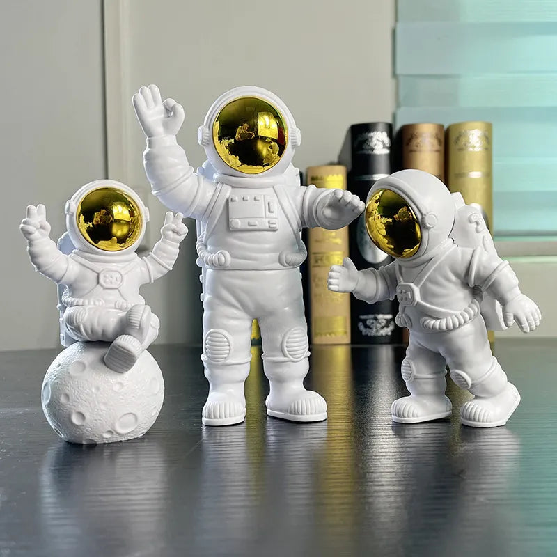 Creative Astronaut Ornament